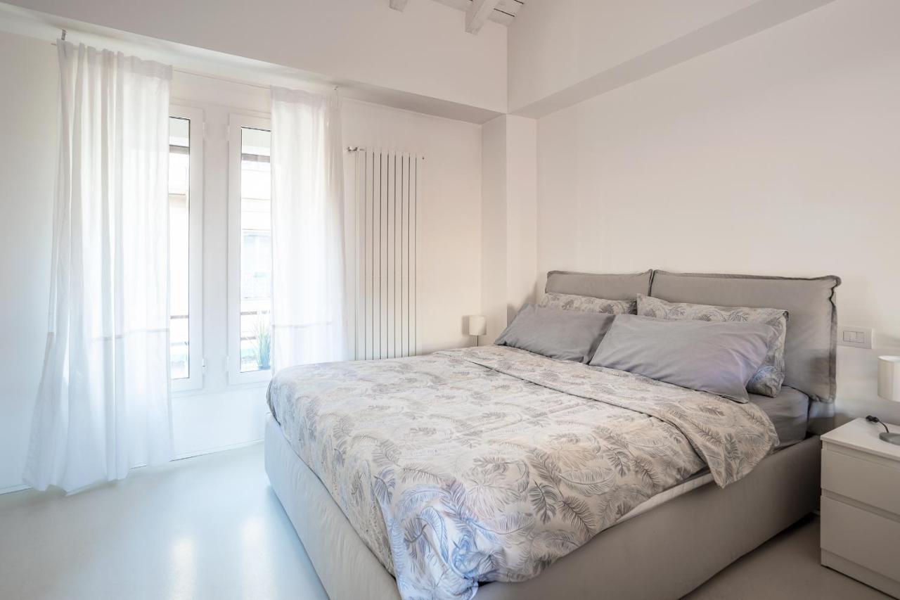 Design Loft Walking Distance Brera-Duomo With Wifi+Netflix Apartment Милано Екстериор снимка